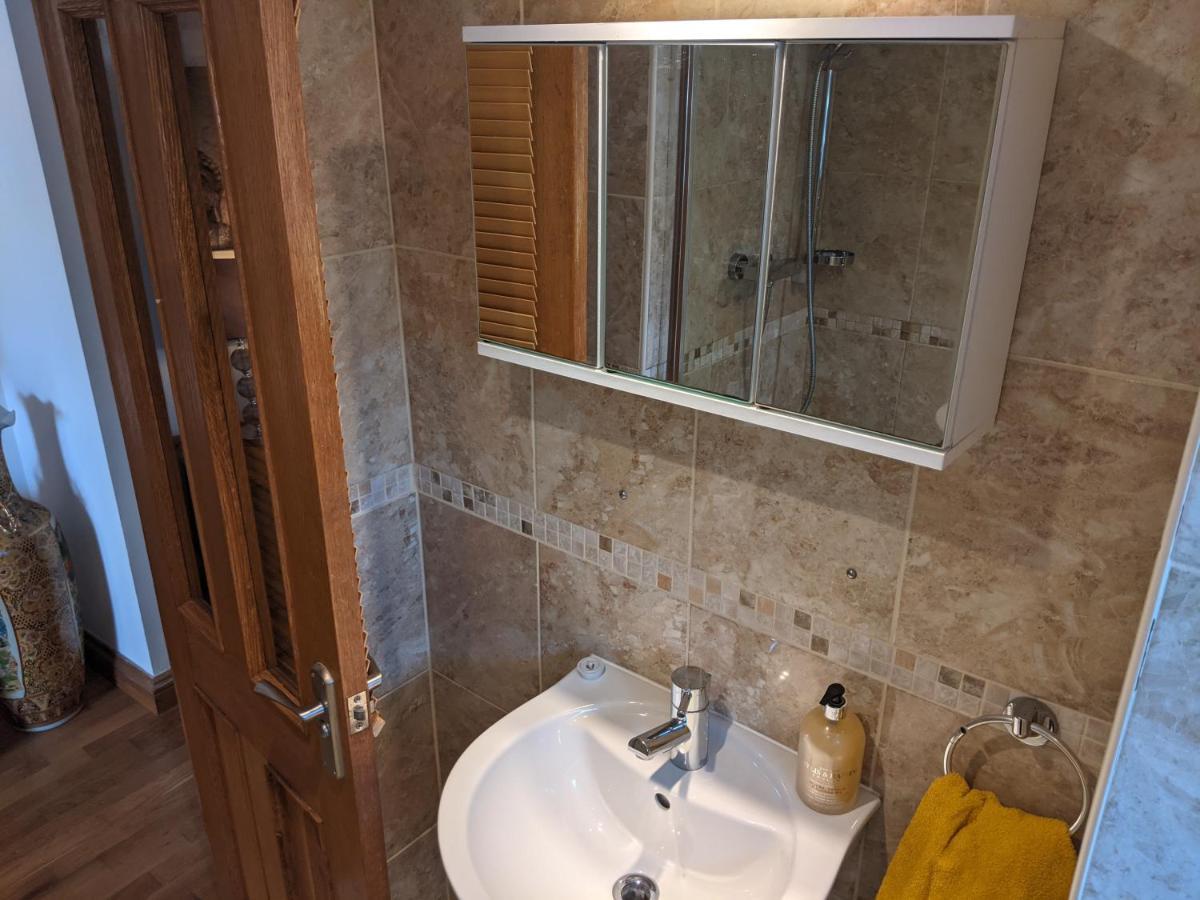 Whitby House Retreat Sleeps 12 Appartamento Sleights Esterno foto