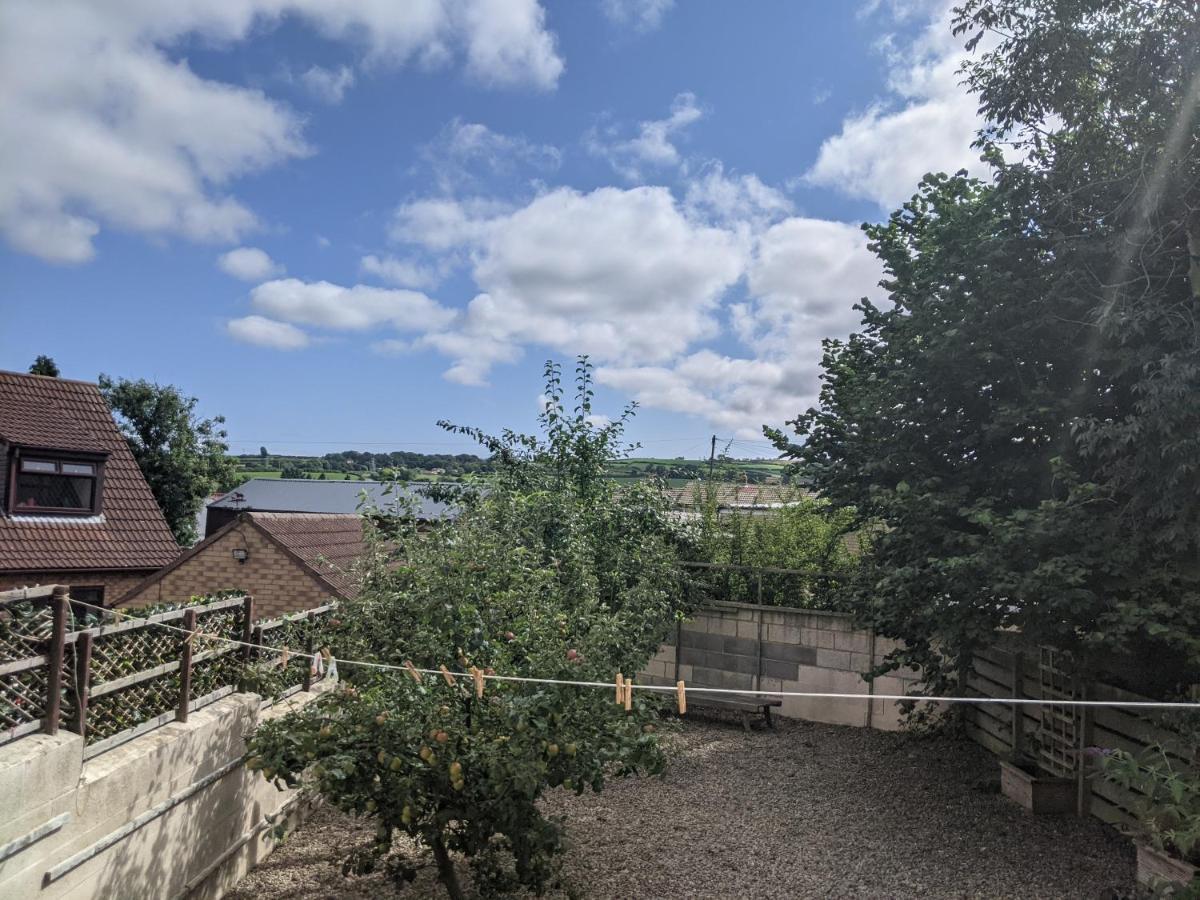 Whitby House Retreat Sleeps 12 Appartamento Sleights Esterno foto