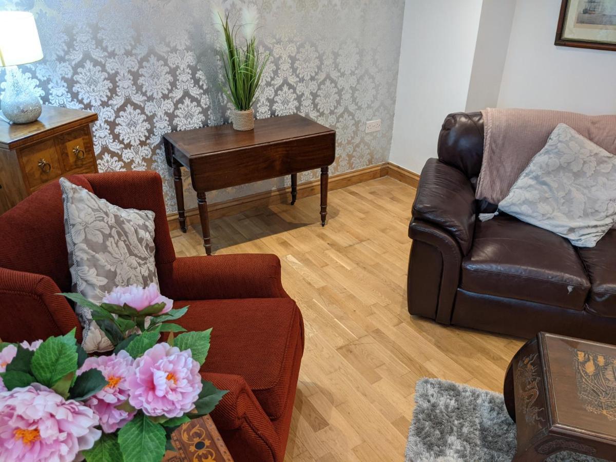 Whitby House Retreat Sleeps 12 Appartamento Sleights Esterno foto