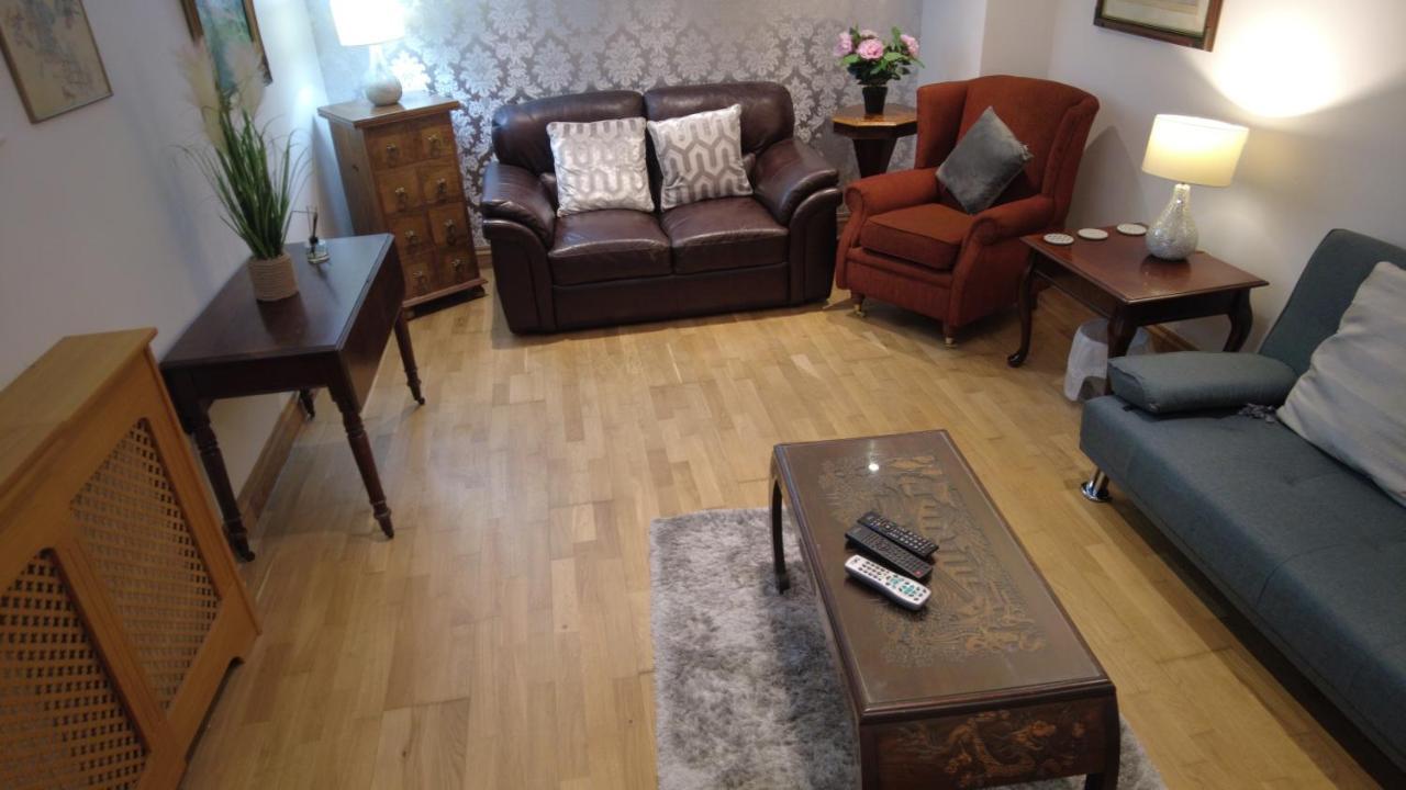 Whitby House Retreat Sleeps 12 Appartamento Sleights Esterno foto